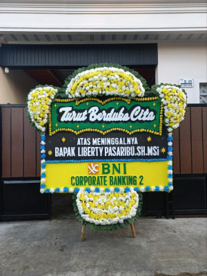 Papan Bunga Duka di Harapanmulya
