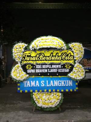 Papan Bunga Duka di Harapanmulya